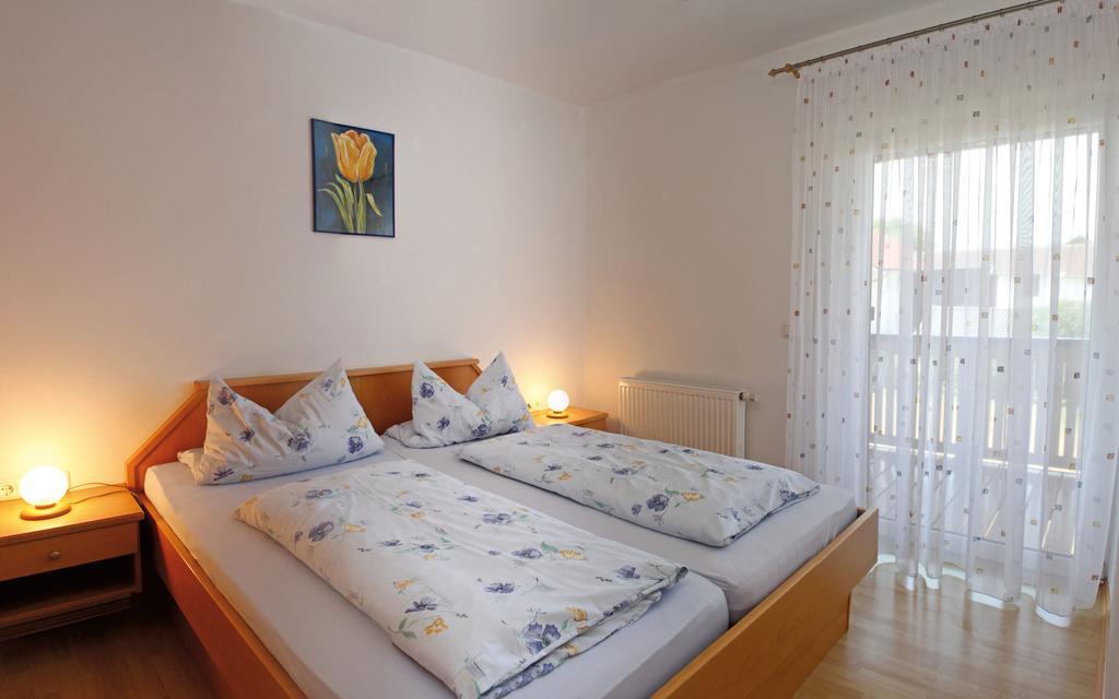 Appartement Werner Hauptenbuchner Bad Füssing Rum bild