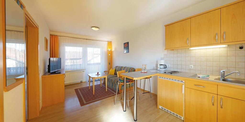 Appartement Werner Hauptenbuchner Bad Füssing Rum bild